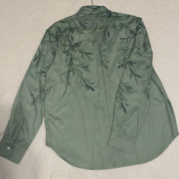 Ladies Button Down Blouse - Picture 5 of 7